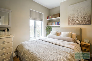 Photo 9- click for photo gallery